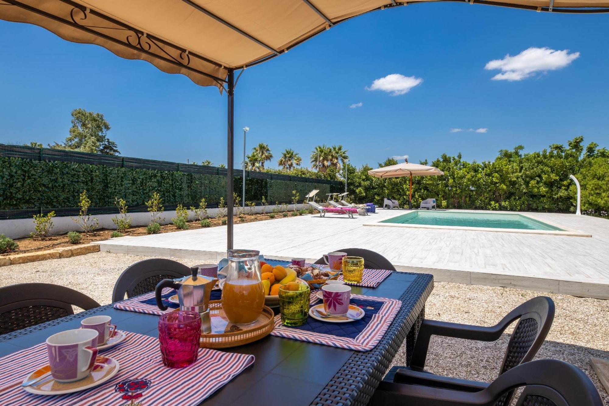Villa Esmeralda Taviano  Bagian luar foto